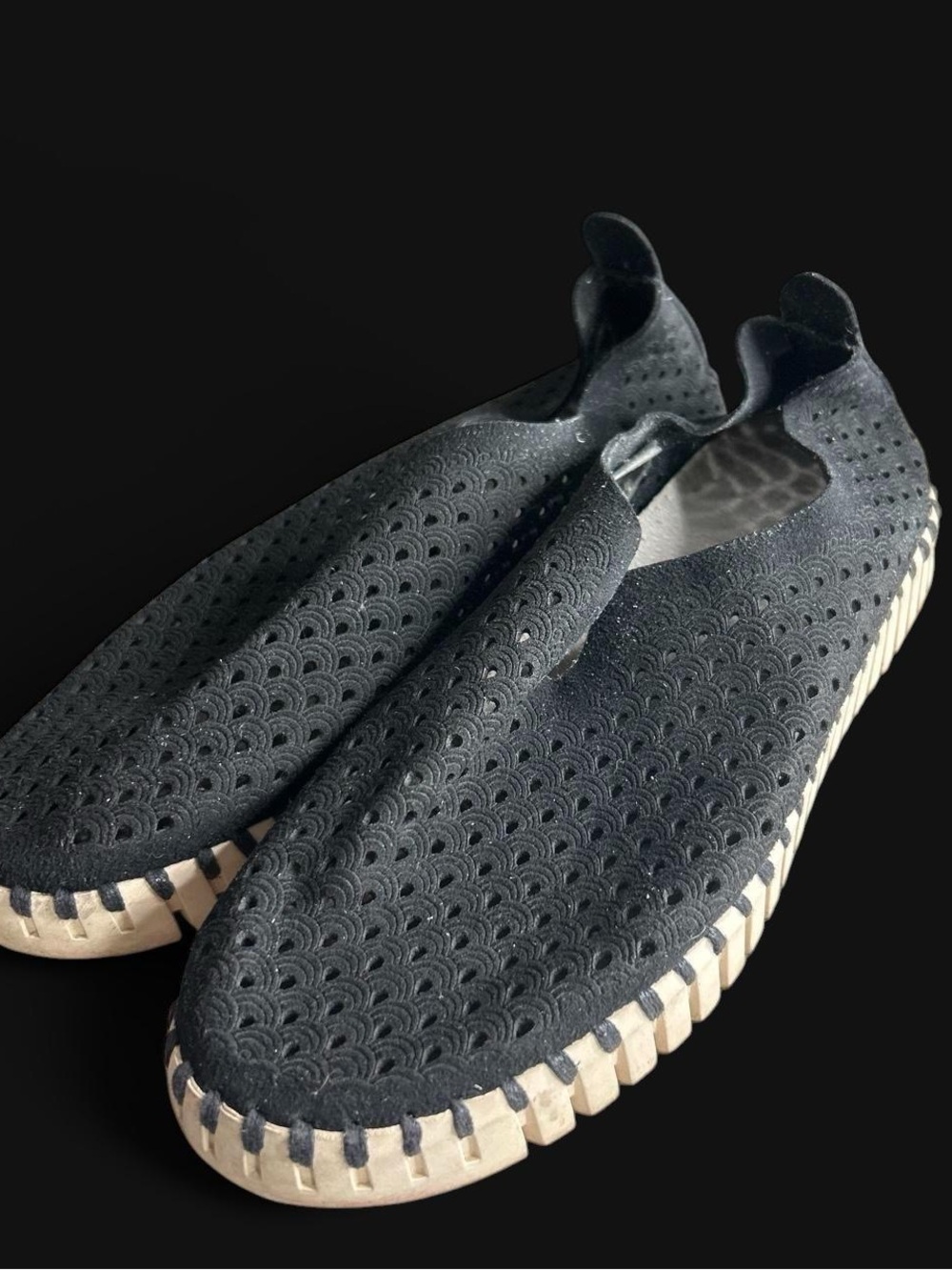IlseJacobson tulip perforated scalloped embossed slip on shoe #Sustainable